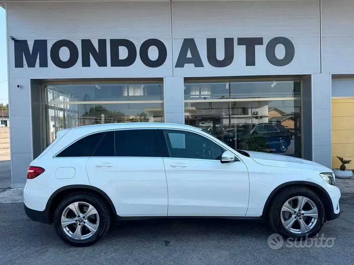 Usata Mercedes GLC220 Premium 170 CV (125 kW) 2018 Bianco SUV