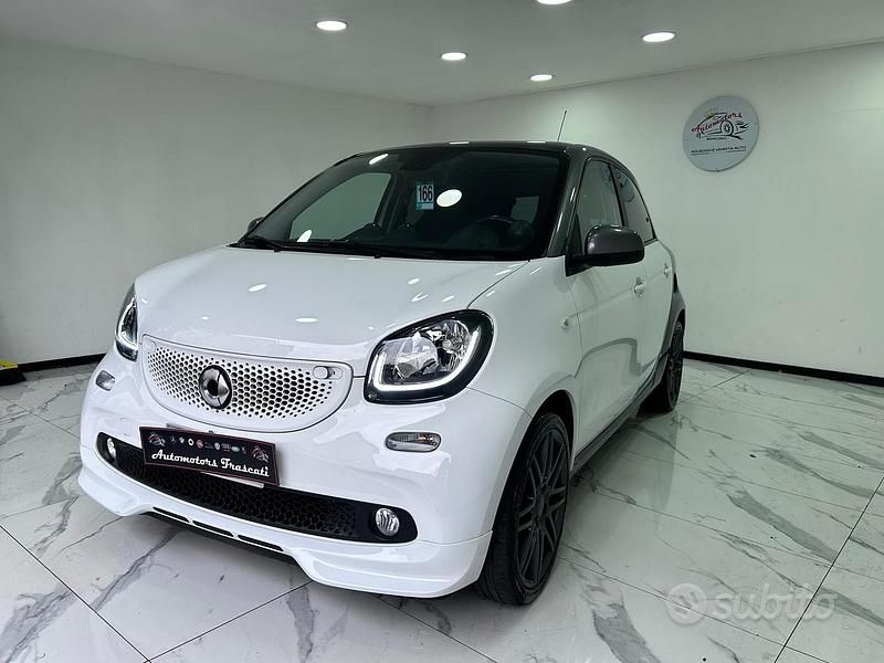 Usata Smart ForFour Brabus 90 CV (66 kW) 2018 Bianco Utilitaria