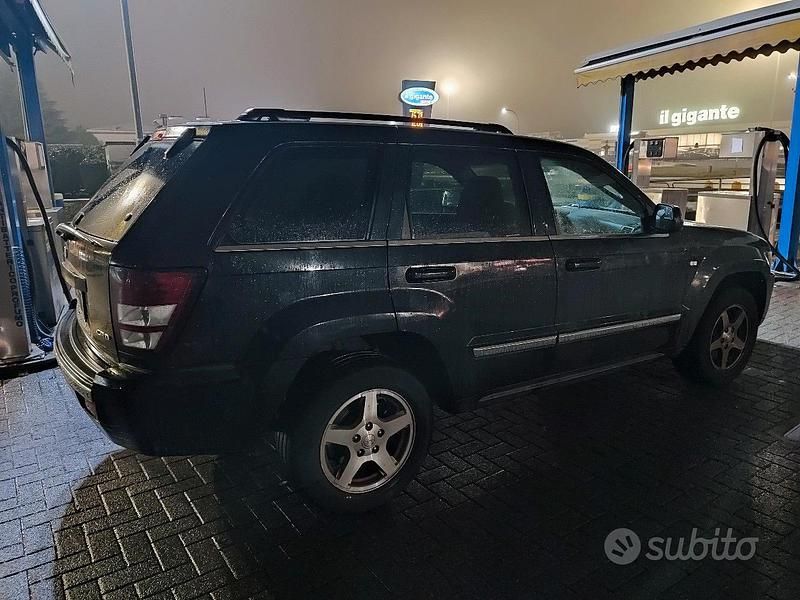 Usata Jeep Grand Cherokee 2007 Nero SUV