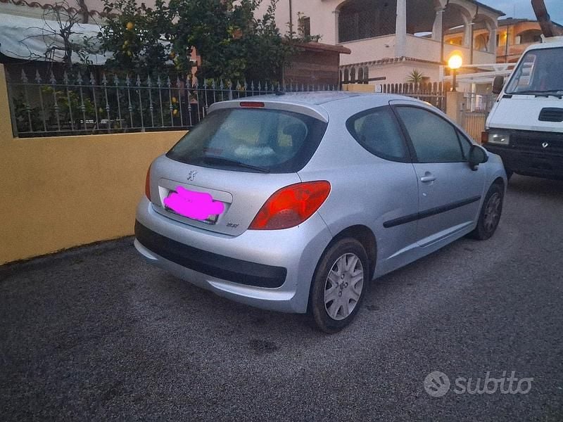 Usata Peugeot 207 2007 Grigio Utilitaria