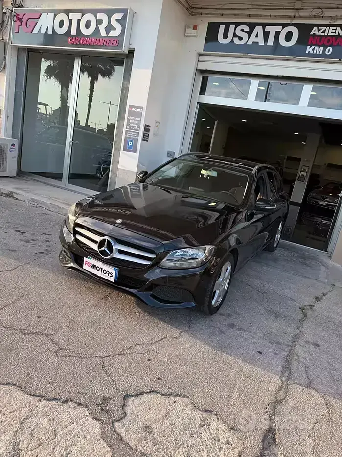 Usata Mercedes C200 116 CV (85 kW) 2016 Nero Station wagon