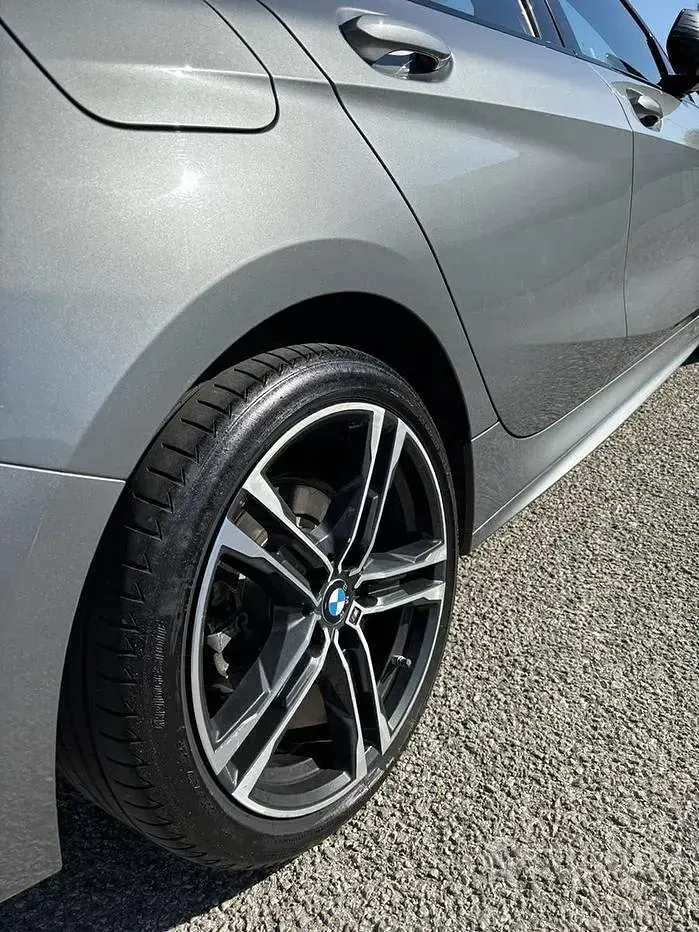 Usata BMW 118 M Sport 150 CV (110 kW) 2025 Grigio Utilitaria