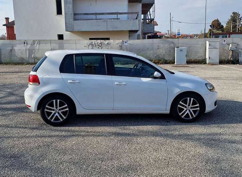 Usata VW Golf VI Highline 110 CV (80 kW) 2009 Utilitaria