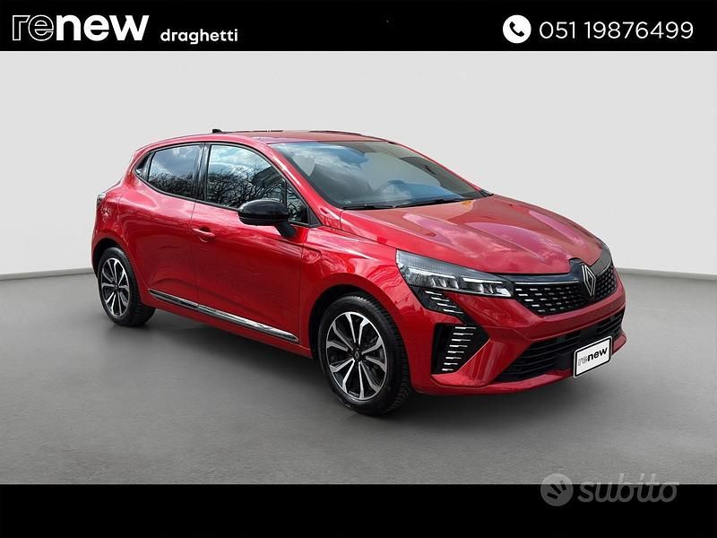 Usata Renault Clio V Techno 101 CV (74 kW) 2025 Rosso Berlina