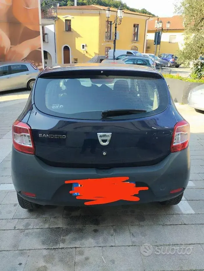 Usata Dacia Sandero 75 CV (55 kW) 2015 Utilitaria