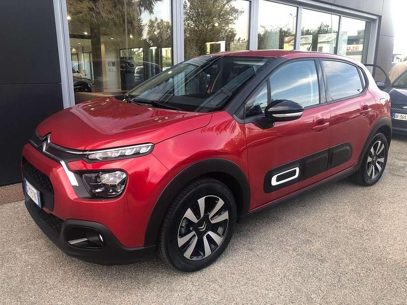 Usata Citroën C3 PureTech 110 CV (80 kW) 2024 Rosso Utilitaria