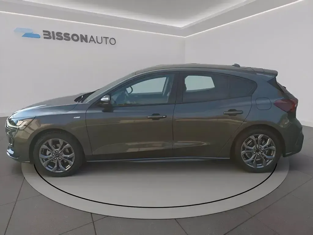 Usata Ford Focus ST-Line 125 CV (91 kW) 2023 Magnetic Berlina