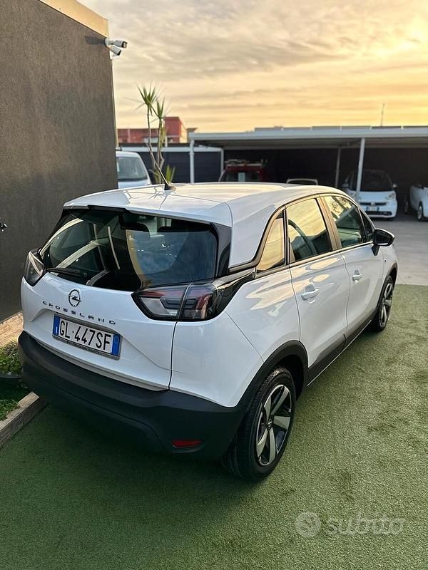 Usata Opel Crossland X Edition 83 CV (61 kW) 2022 Bianco SUV