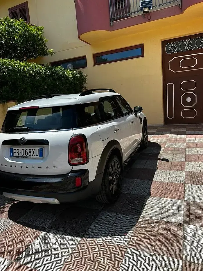 Usata Mini Countryman 116 CV (85 kW) 2018 Bianco SUV