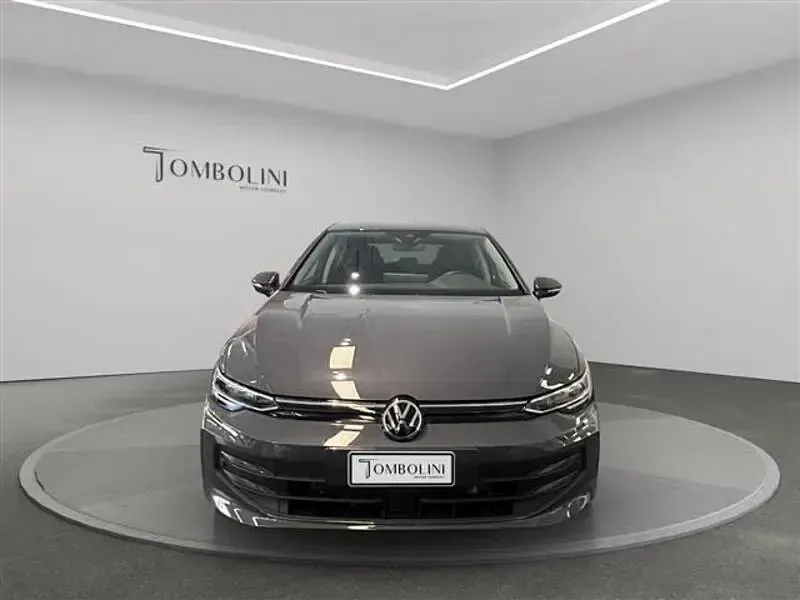 Usata VW Golf VIII Edition 116 CV (85 kW) 2025 Grigio Berlina