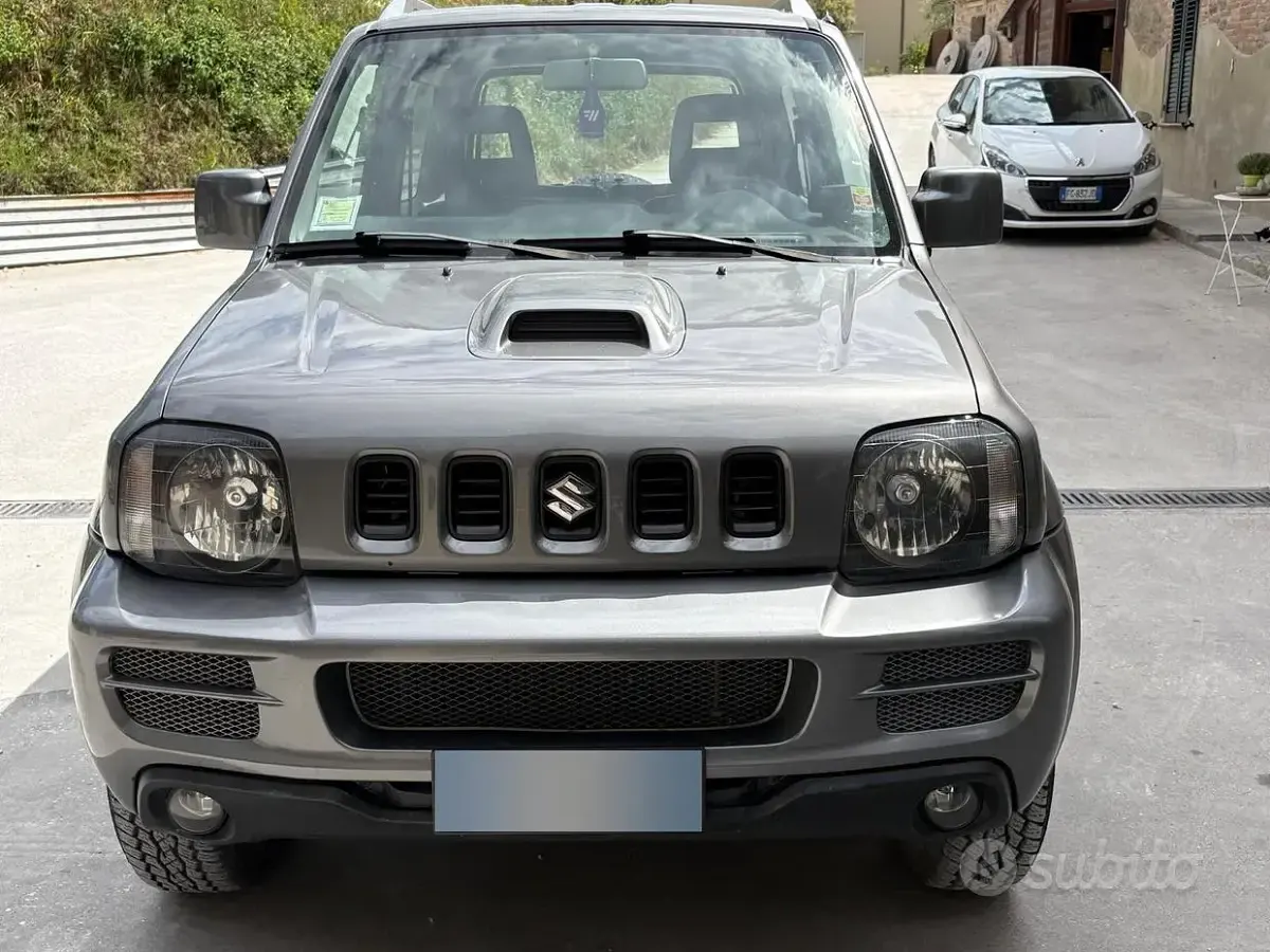 Occasion Suzuki Jimny 86 PK (63 kW) 2006 Grijs SUV