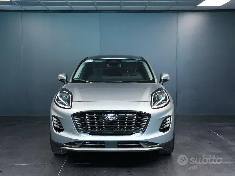 Usata Ford Puma Titanium 124 CV (91 kW) 2025 Argento SUV