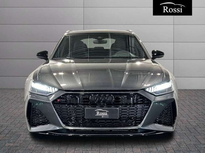 Usata Audi RS6 600 CV (441 kW) 2022 Grigio medio Station wagon