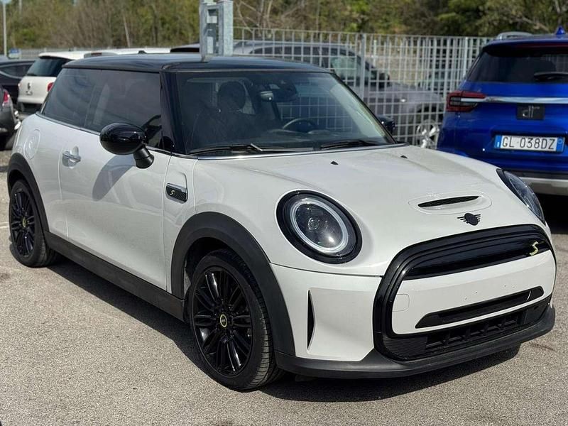 Usata Mini Cooper SE Resolute Edition 75 kW (102 CV) 2023 Bianco Utilitaria