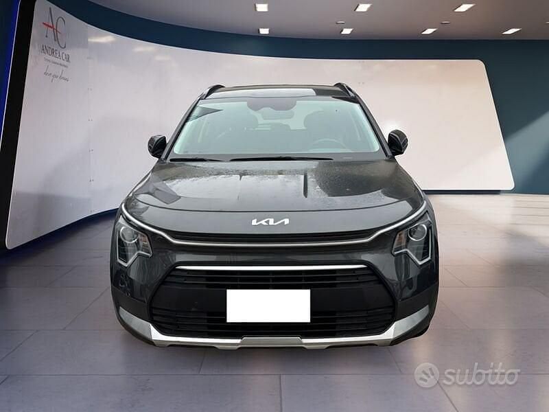 Usata Kia Niro 140 CV (102 kW) 2023 Grigio SUV