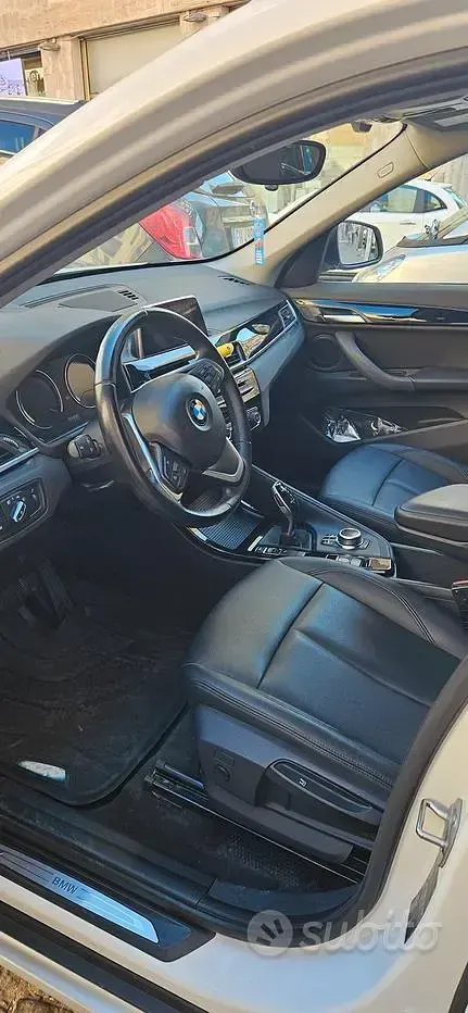 Usata BMW X1 xLine 150 CV (110 kW) 2019 Bianco SUV