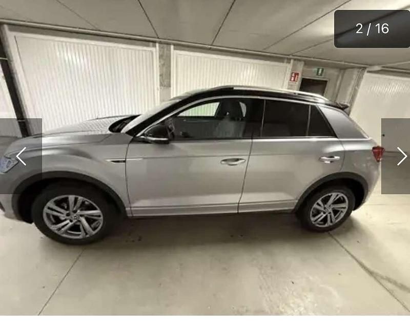 Usata VW T-Roc R-line 150 CV (110 kW) 2023 Grigio SUV