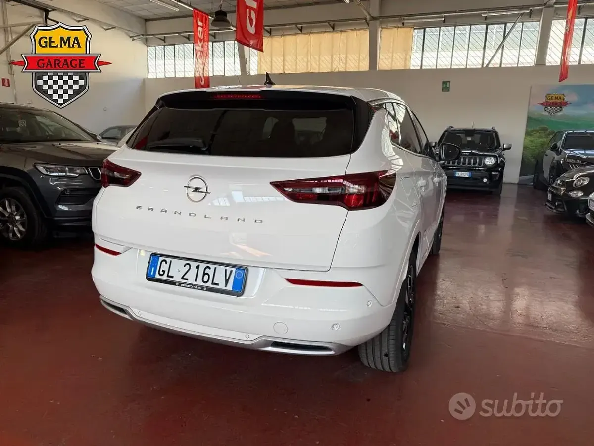 Usata Opel Grandland X Business Elegance 131 CV (96 kW) 2022 Bianco SUV