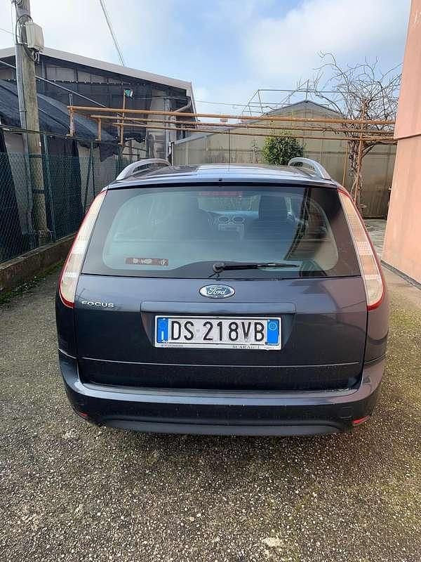 Usata Ford Focus Style 145 CV (106 kW) 2008 Station wagon