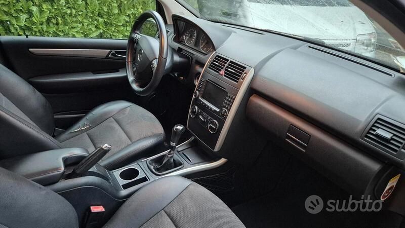 Usata Mercedes A150 Elegance 95 CV (69 kW) 2008 Nero Berlina