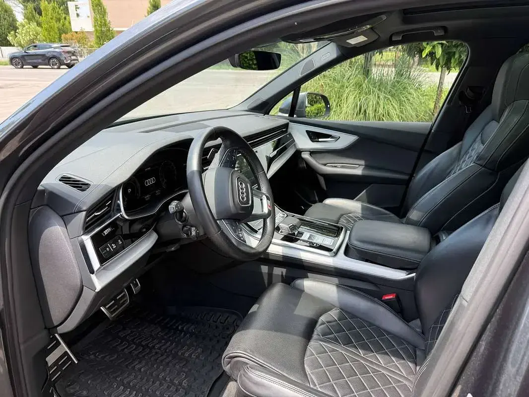Usata Audi Q7 S-line plus 286 CV (210 kW) 2023 Grigio SUV