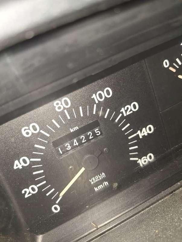 Usata Fiat 750 34 CV (25 kW) 1993 Bianco Berlina