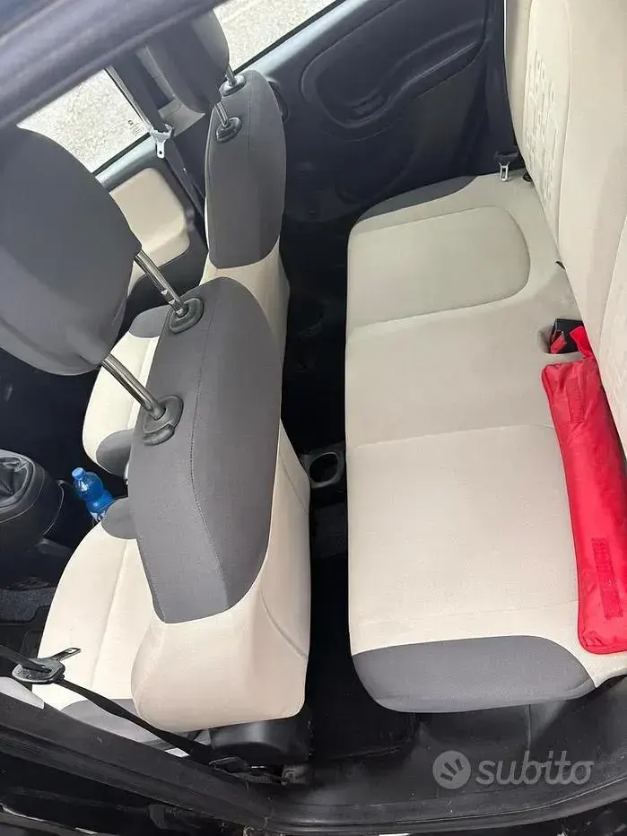 Usata Fiat Panda 69 CV (50 kW) 2015 Nero Utilitaria