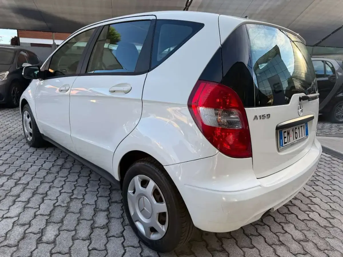 Usata Mercedes A160 Edition 95 CV (69 kW) 2012 Bianco Berlina