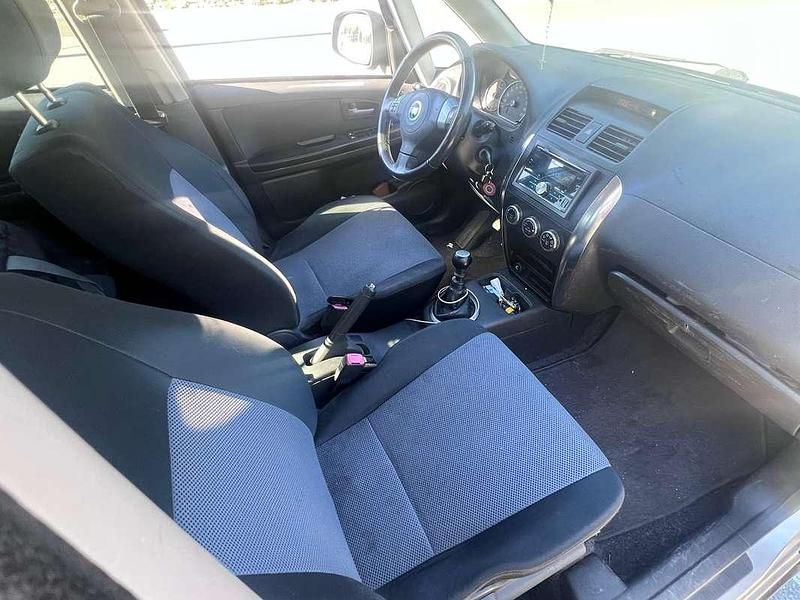 Usata Fiat Sedici Dynamic 120 CV (88 kW) 2006 SUV