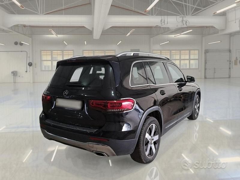 Usata Mercedes GLB180 115 CV (84 kW) 2021 Nero SUV