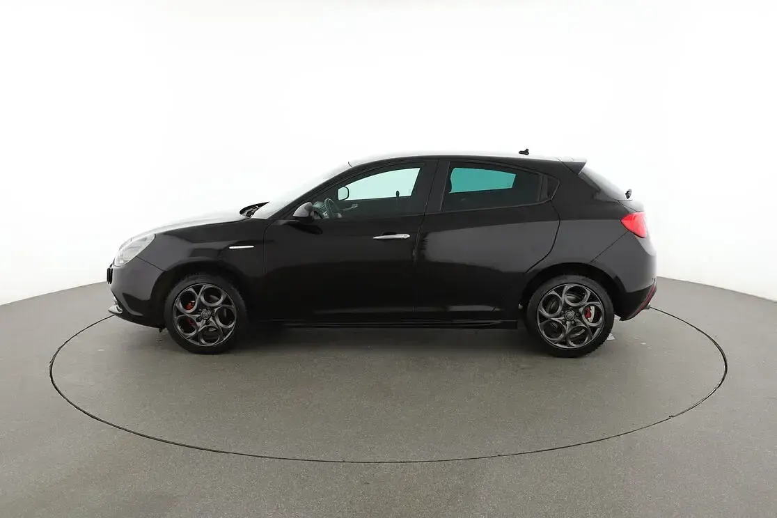 Usata Alfa Romeo Giulietta 120 CV (88 kW) 2019 Nero Utilitaria