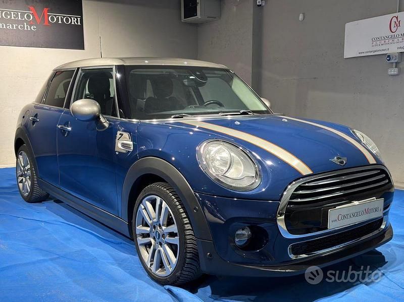 Usata Mini Cooper D 116 CV (85 kW) 2016 Blu Utilitaria