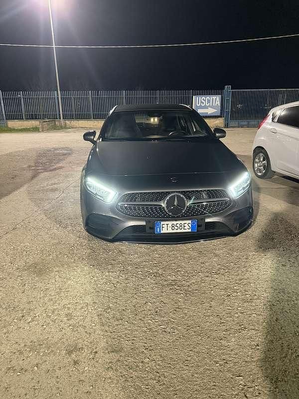 Usata Mercedes A180 Premium 116 CV (85 kW) 2018 Berlina