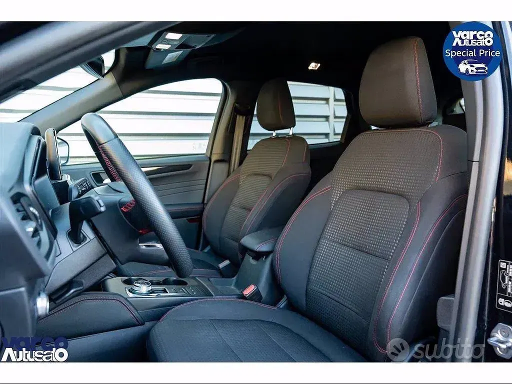 Usata Ford Kuga ST-Line 225 CV (165 kW) 2023 Nero SUV