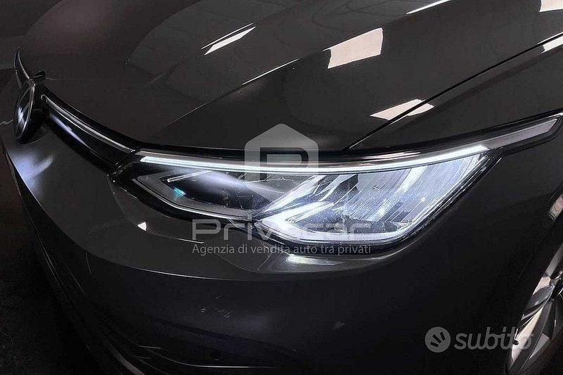 Gebraucht VW Golf VIII Life 150 PS (110 kW) 2024 Grau Kleinwagen