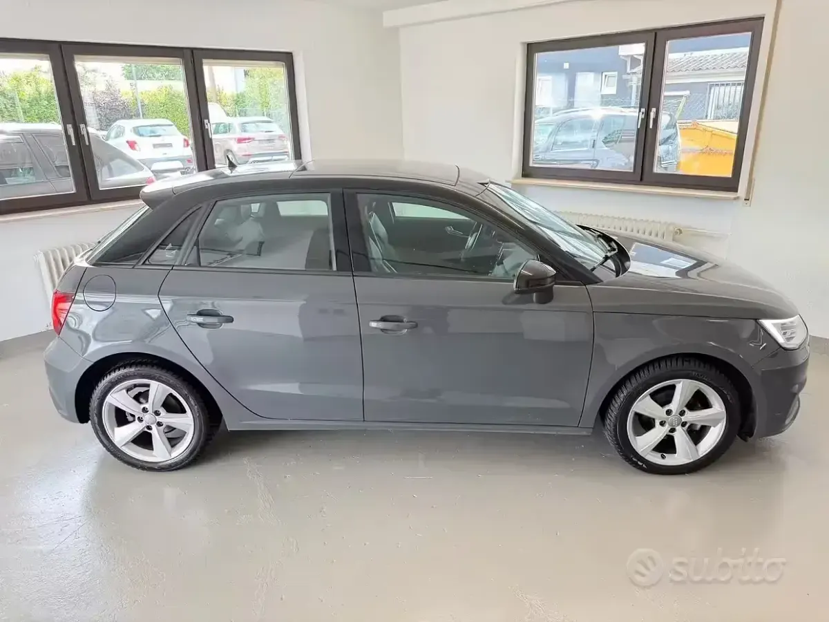 Usata Audi A1 S-Line 95 CV (69 kW) 2018 Grigio Berlina
