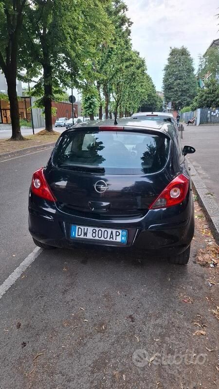 Usata Opel Corsa 2009 Nero Utilitaria