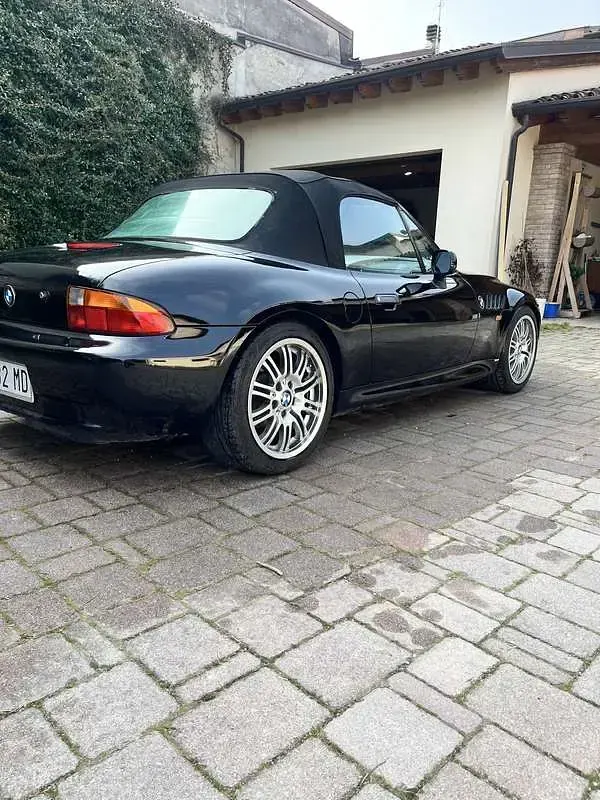 Usata BMW Z3 140 CV (102 kW) 1998 Nero Cabrio