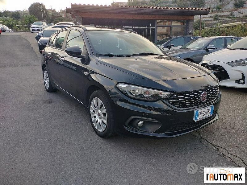 Usata Fiat Tipo Business 120 CV (88 kW) 2018 Nero Station wagon