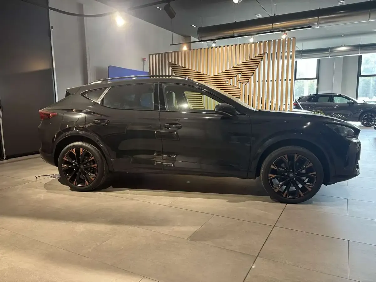 Nuova Cupra Formentor 150 CV (110 kW) 2026 Nero midnight SUV