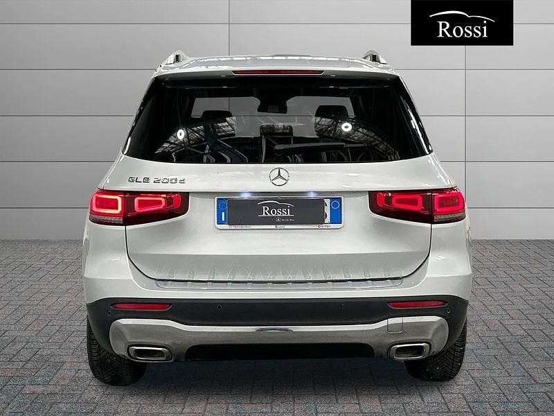 Usata Mercedes GLB200 150 CV (110 kW) 2020 Nero SUV