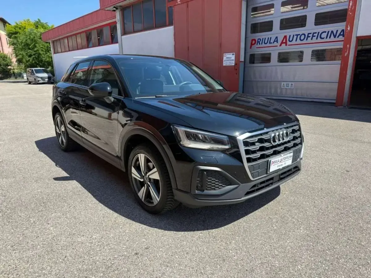 Usata Audi Q2 Admired 150 CV (110 kW) 2020 Nero SUV