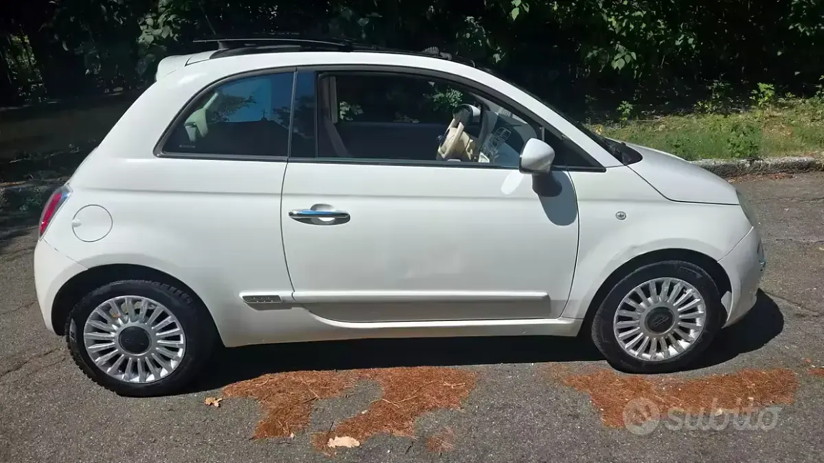 Usata Fiat 500 Lounge 69 CV (50 kW) 2010 Bianco Berlina