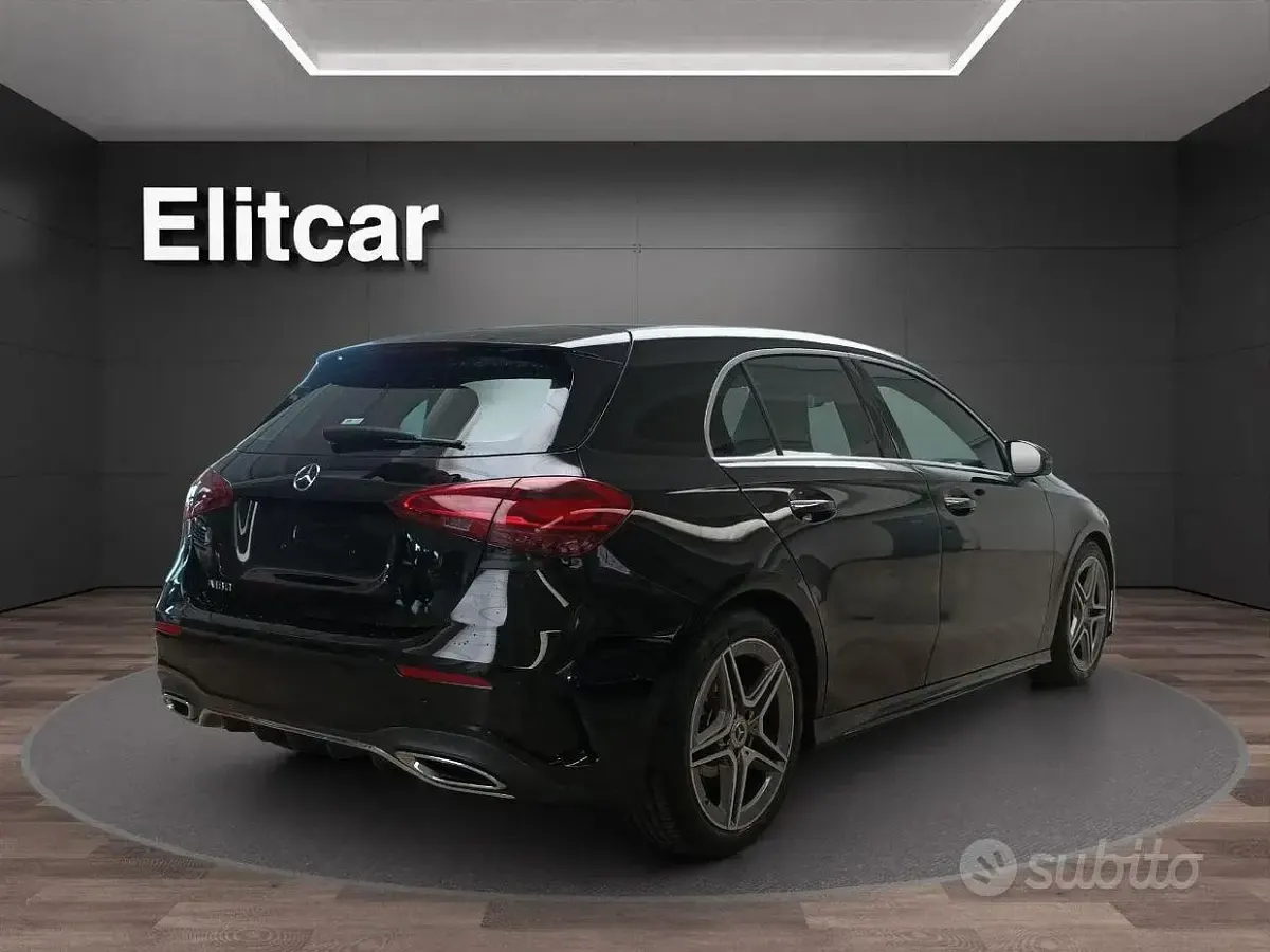 Usata Mercedes A180 Advanced 136 CV (100 kW) 2025 Nero cosmo Berlina