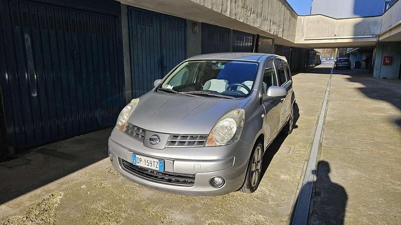 Usata Nissan Note 88 CV (64 kW) 2008 Grigio Monovolume