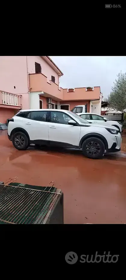 Usata Peugeot 2008 101 CV (74 kW) 2020 Bianco SUV