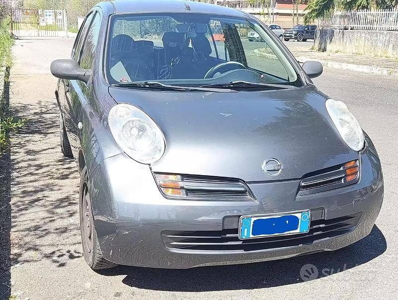 Usata Nissan Micra Acenta 80 CV (58 kW) 2003 Grigio Utilitaria