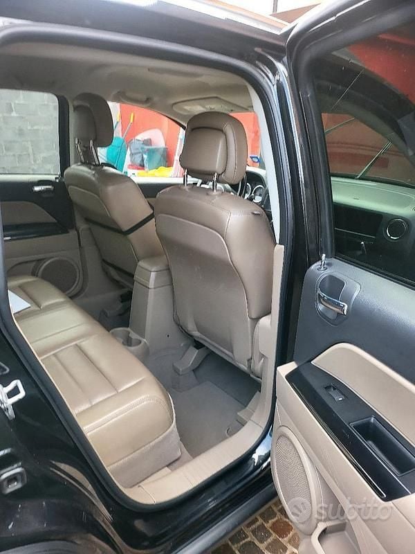 Usata Jeep Compass 136 CV (100 kW) 2011 Nero SUV