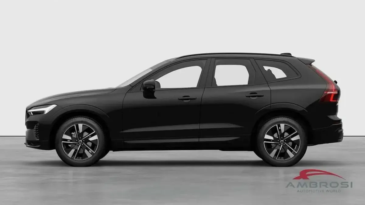Nuova Volvo XC60 Plus 250 CV (183 kW) 2026 Bluazzurro SUV