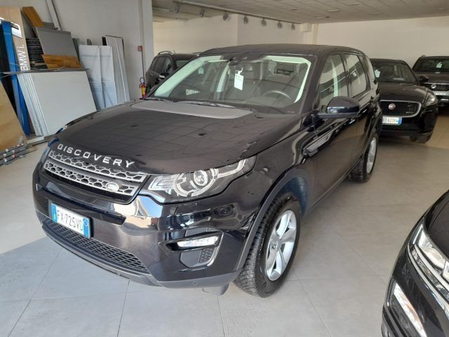 Nero Usata 2019 Land Rover Discovery Sport Pure SUV | 24.500 € (Molto cara) - Immagine 1/4